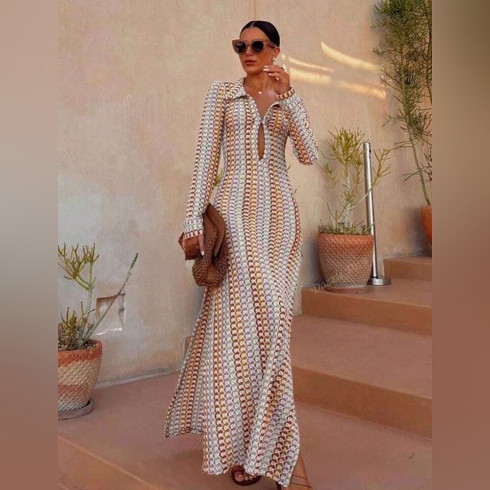 Elegant Patterned crochet cover up